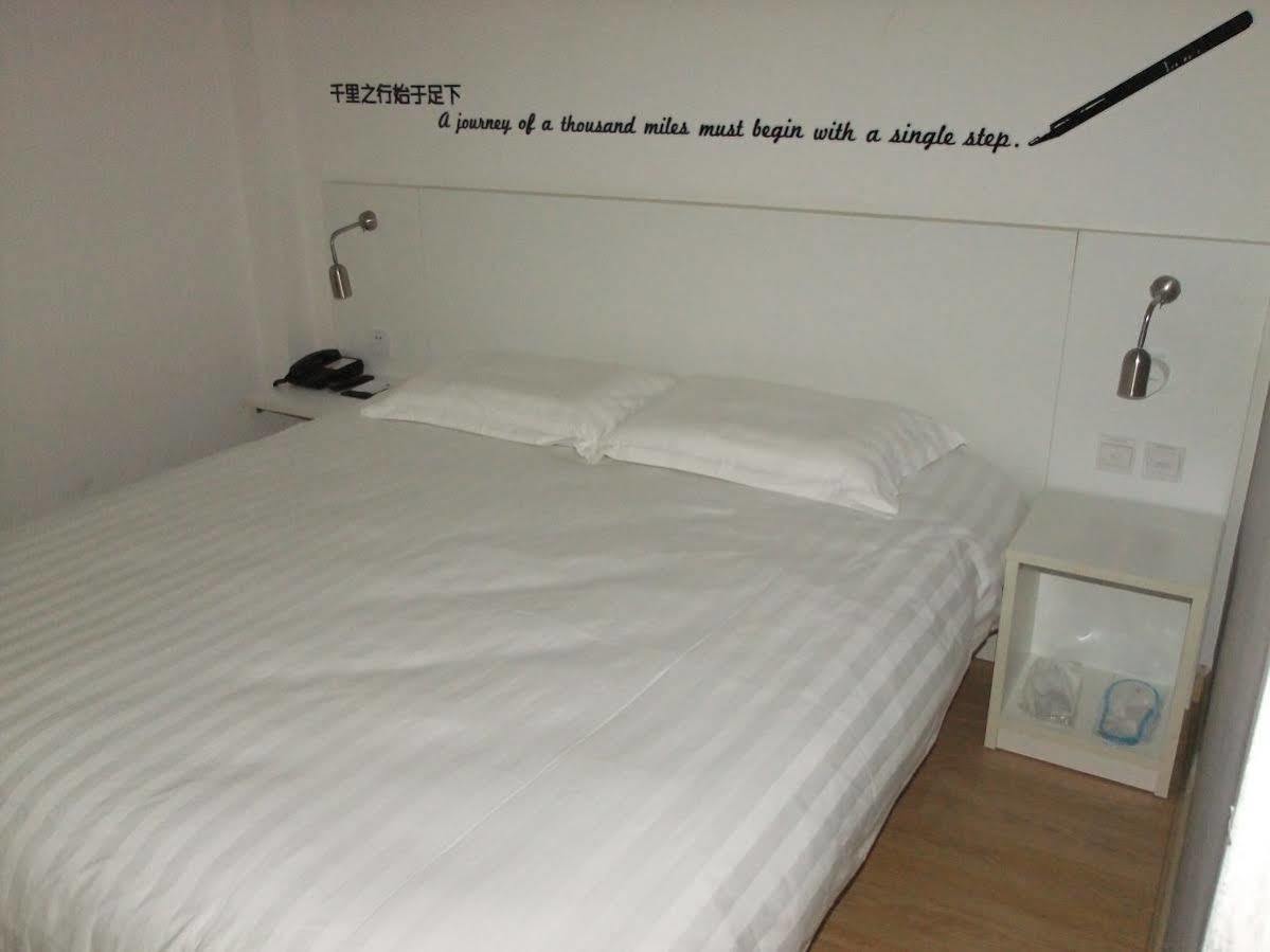Motel 168 Tianjin Hongqi Road Baoshan Avenue Eksteriør bilde